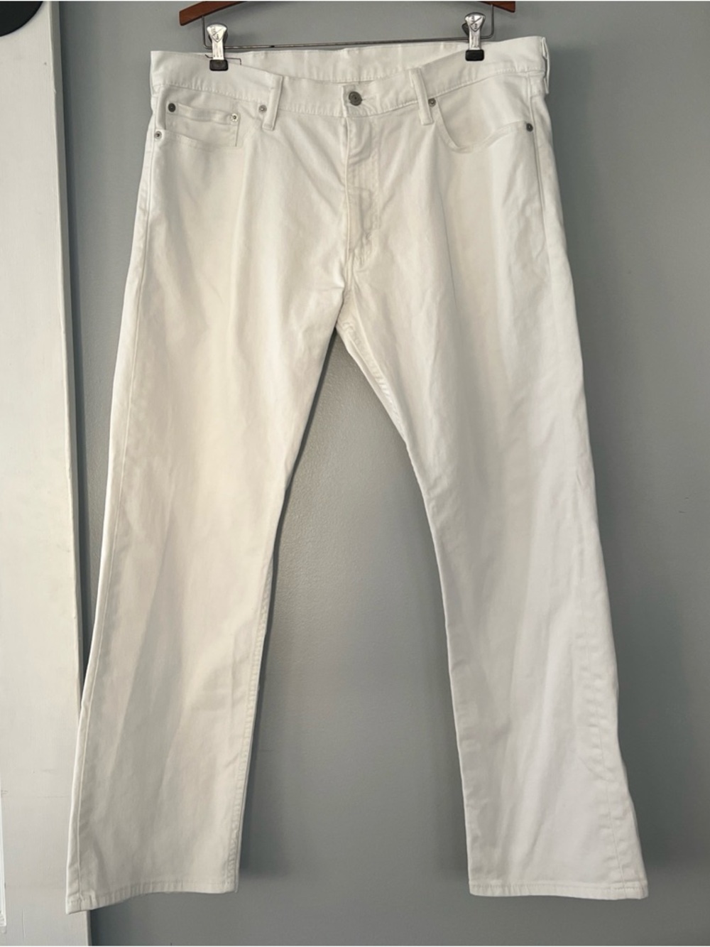 Levi's 514 White Jeans Men’s Size W38 X L30 Straight Regular Fit Denim